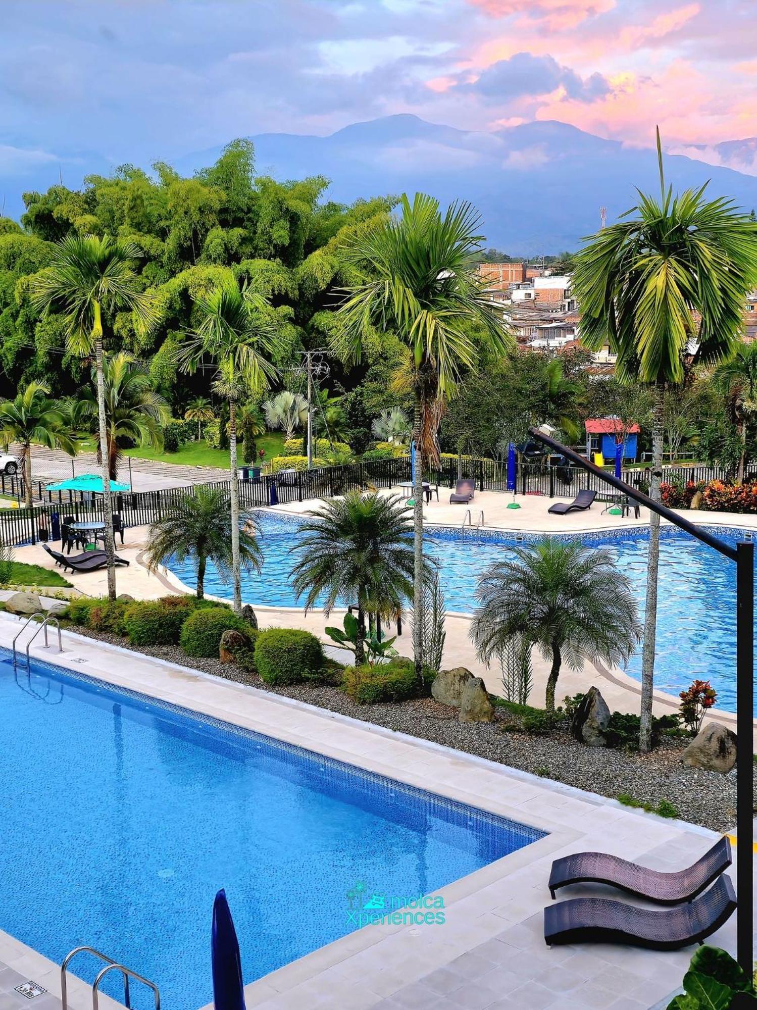 Apartamento Privado Vacacional A 5M Del Aeropuerto, 20 Minutos Del Parque Del Cafe Y Centro De Armenia Con 4 Piscinas, 3 Jacuzzi, Sauna By Molca Xperiences 2H 외부 사진