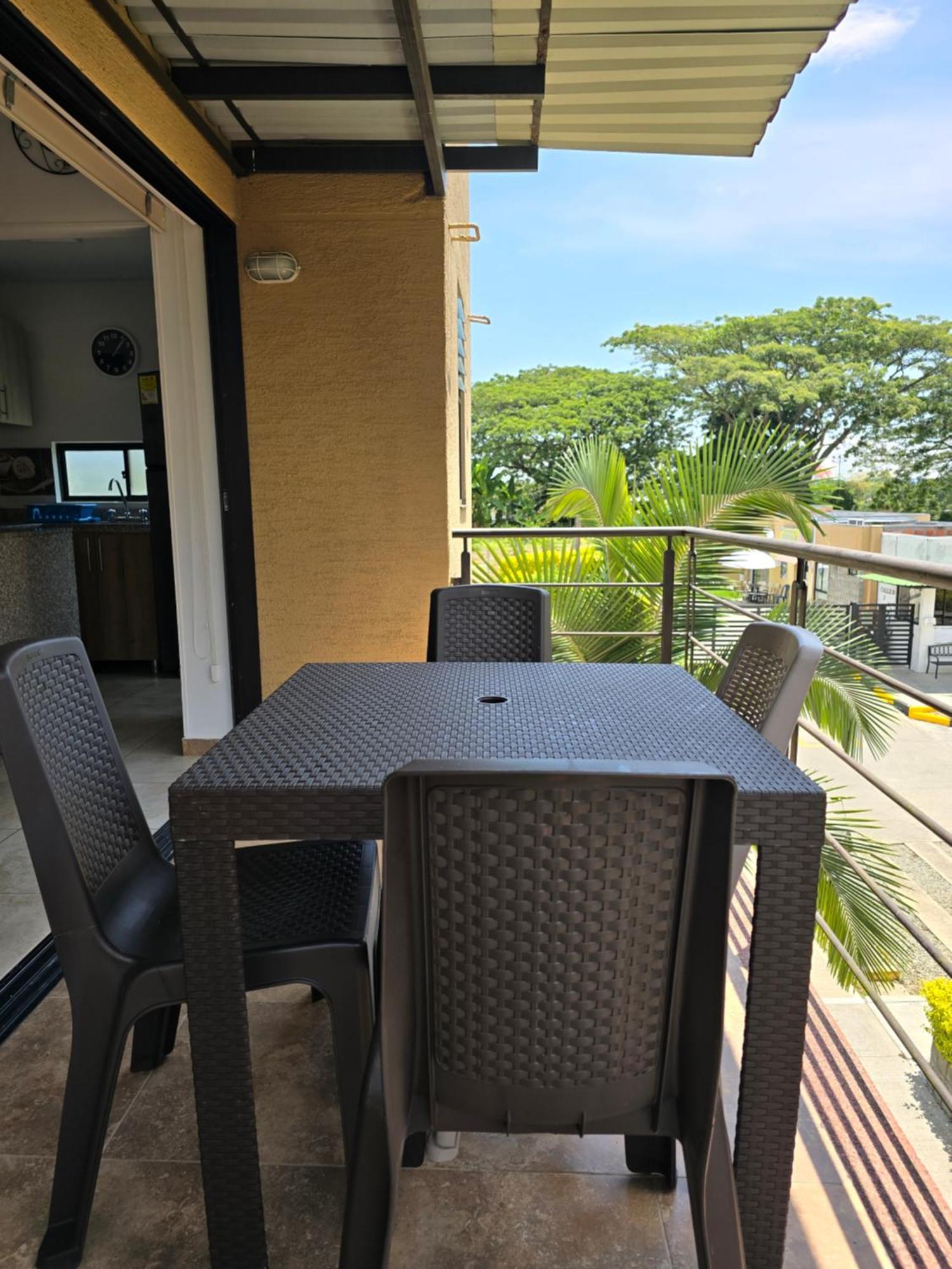 Apartamento Privado Vacacional A 5M Del Aeropuerto, 20 Minutos Del Parque Del Cafe Y Centro De Armenia Con 4 Piscinas, 3 Jacuzzi, Sauna By Molca Xperiences 2H 외부 사진